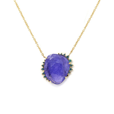 Collier tanzanite et émeraudes